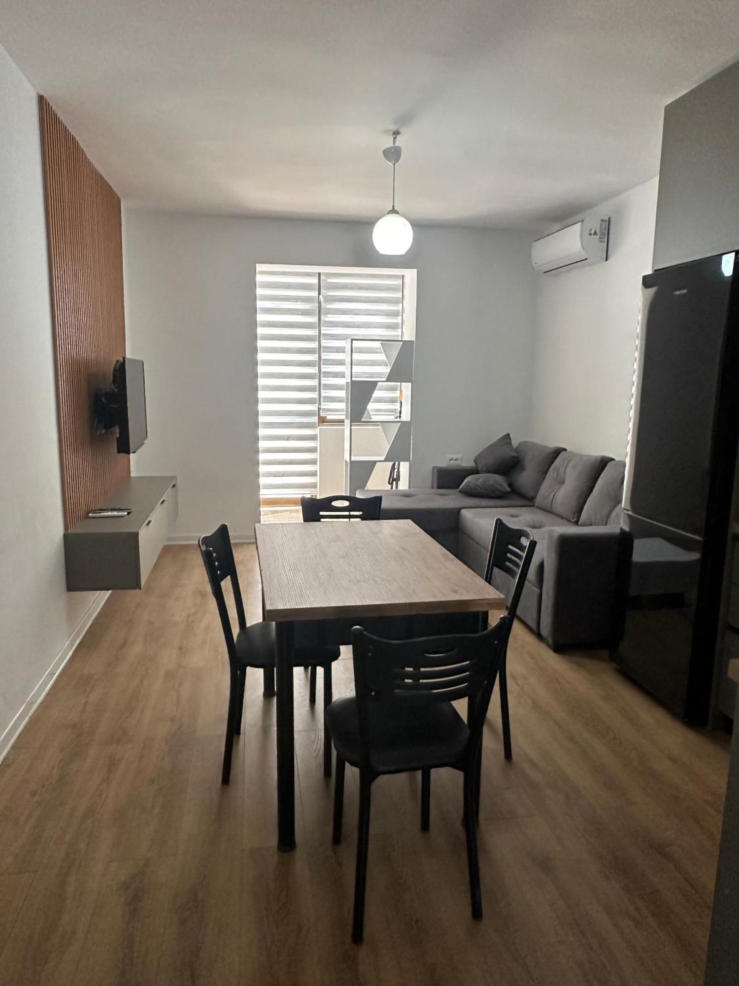 Vera'S Apartment Тирана Экстерьер фото